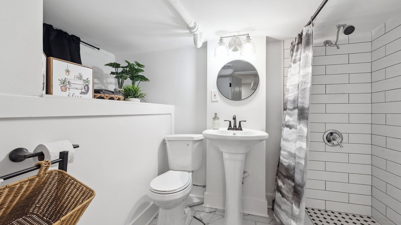 Photo of Bathroom in East Point