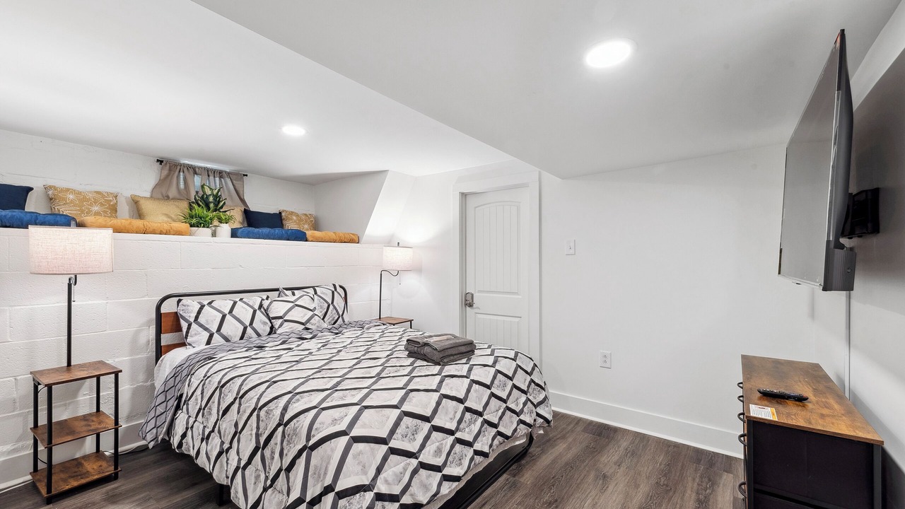 Photo of Bedroom in East Point