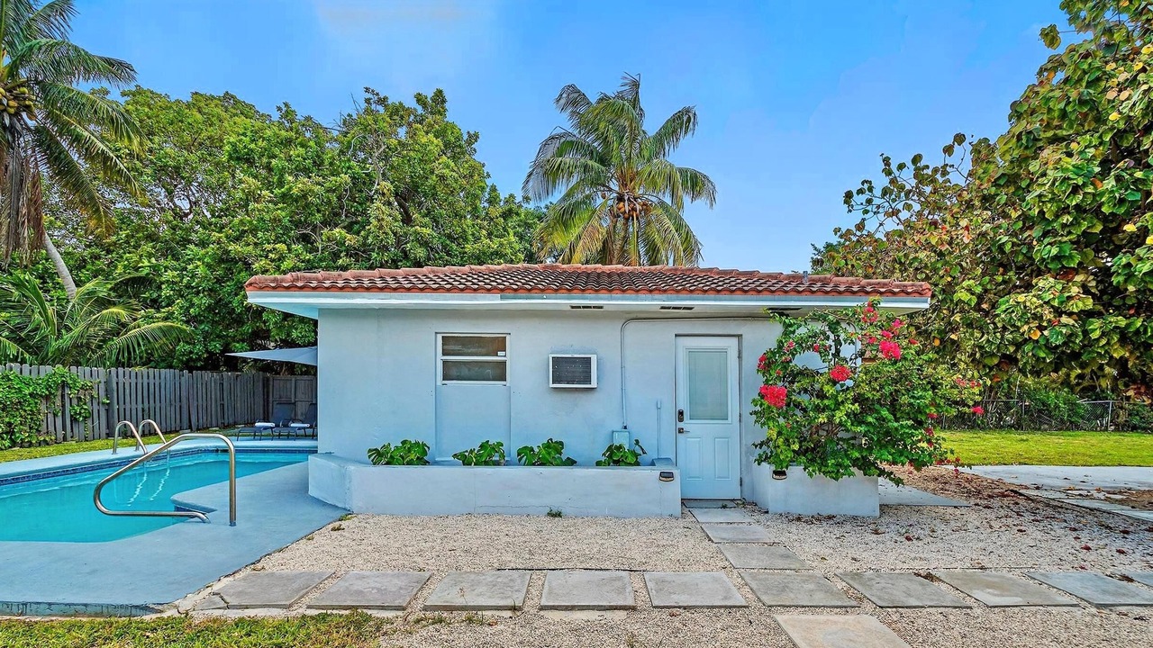 Photo of Outdoor in Miami Shores