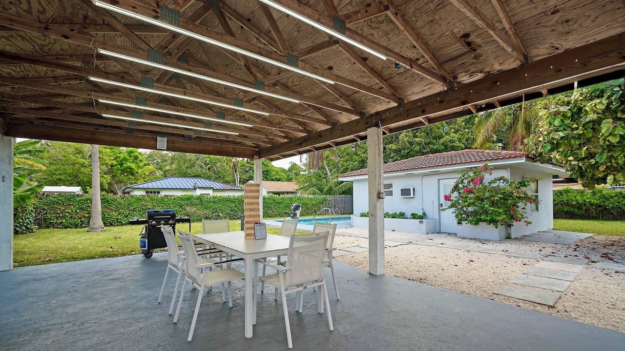 Photo of Outdoor in Miami Shores