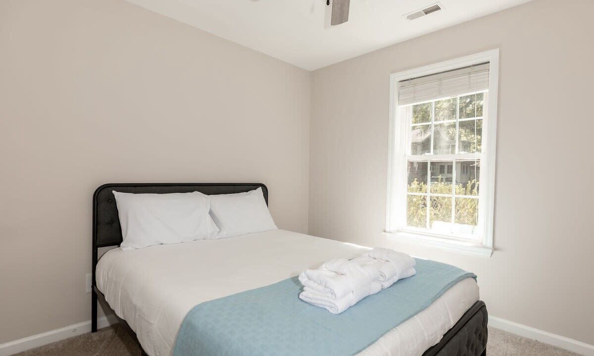 Photo of Bedroom in North Charleston