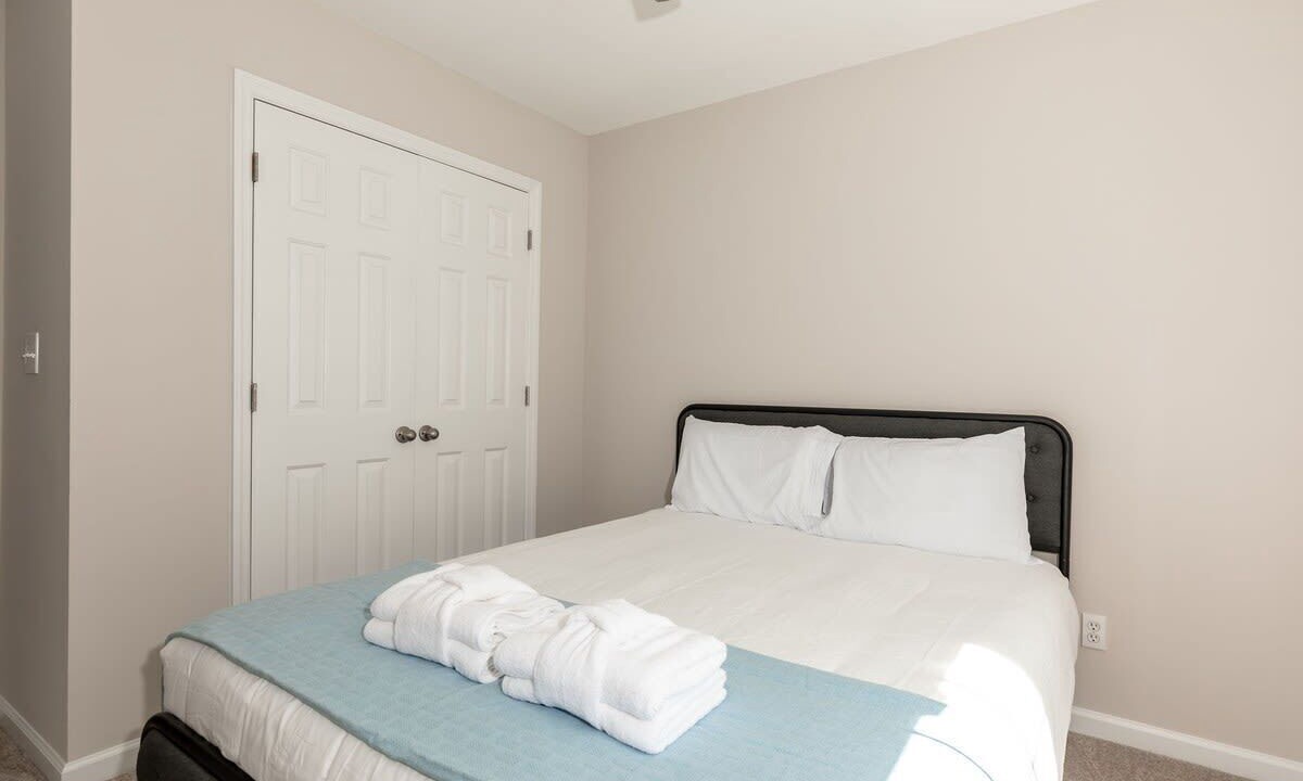 Photo of Bedroom in North Charleston