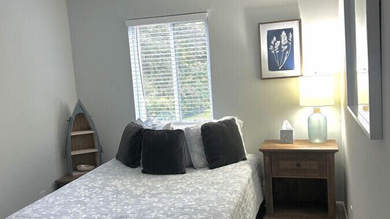 Photo of Bedroom in Demere Park