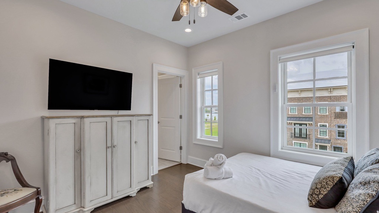 Photo of Bedroom in Hitch Village - Fred Wessels Homes