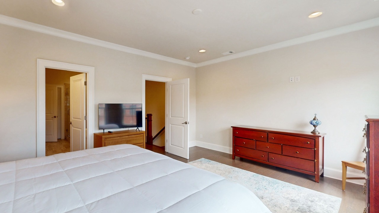 Photo of Bedroom in Hitch Village - Fred Wessels Homes