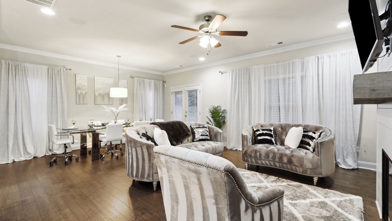 Photo of Livingroom in Church Street
