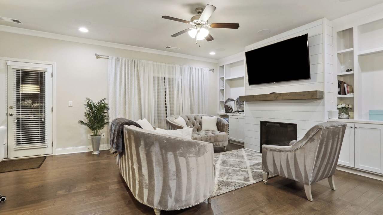 Photo of Livingroom in Church Street