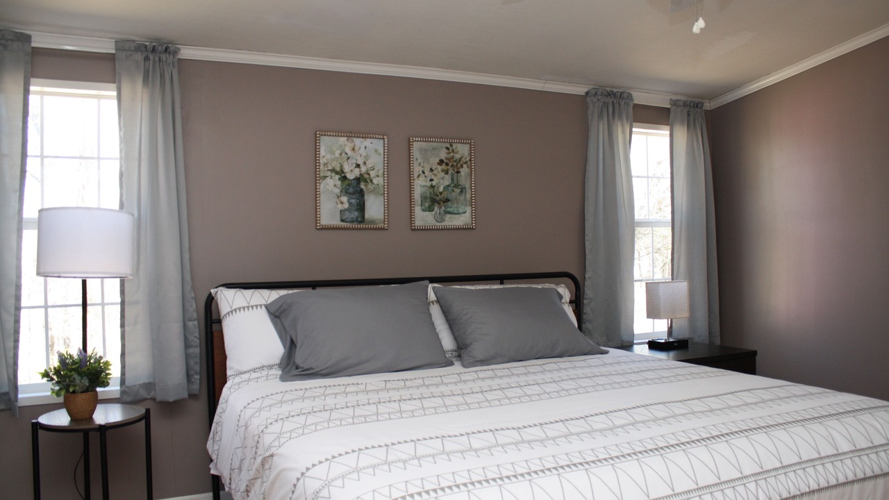 Photo of Bedroom in Dandridge