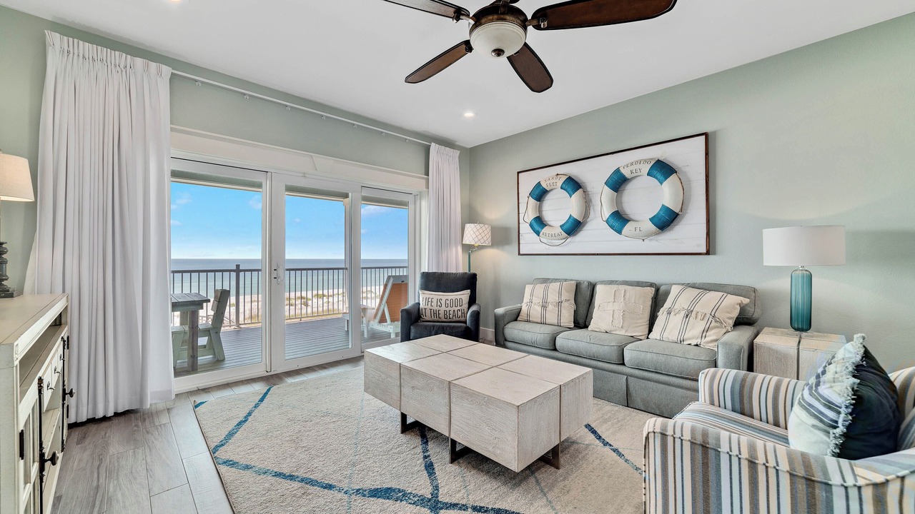 Photo of Livingroom in Ono Island