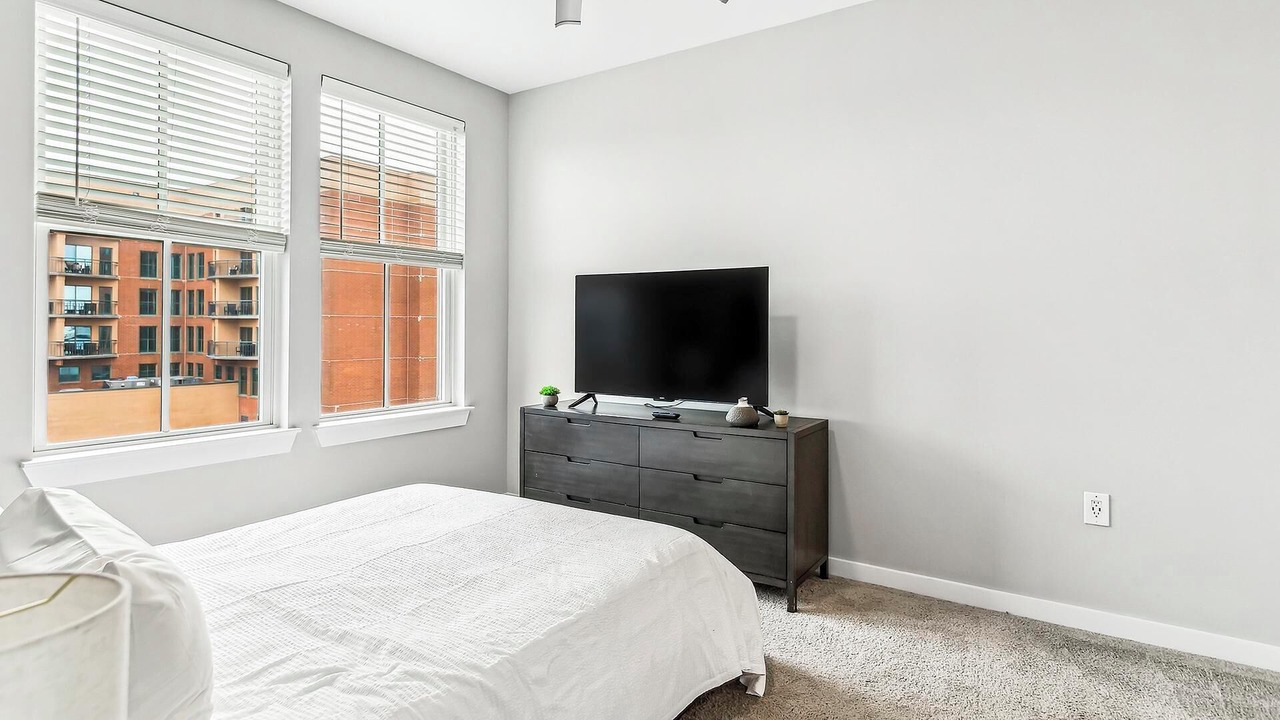 Photo of Bedroom in Hitch Village - Fred Wessels Homes
