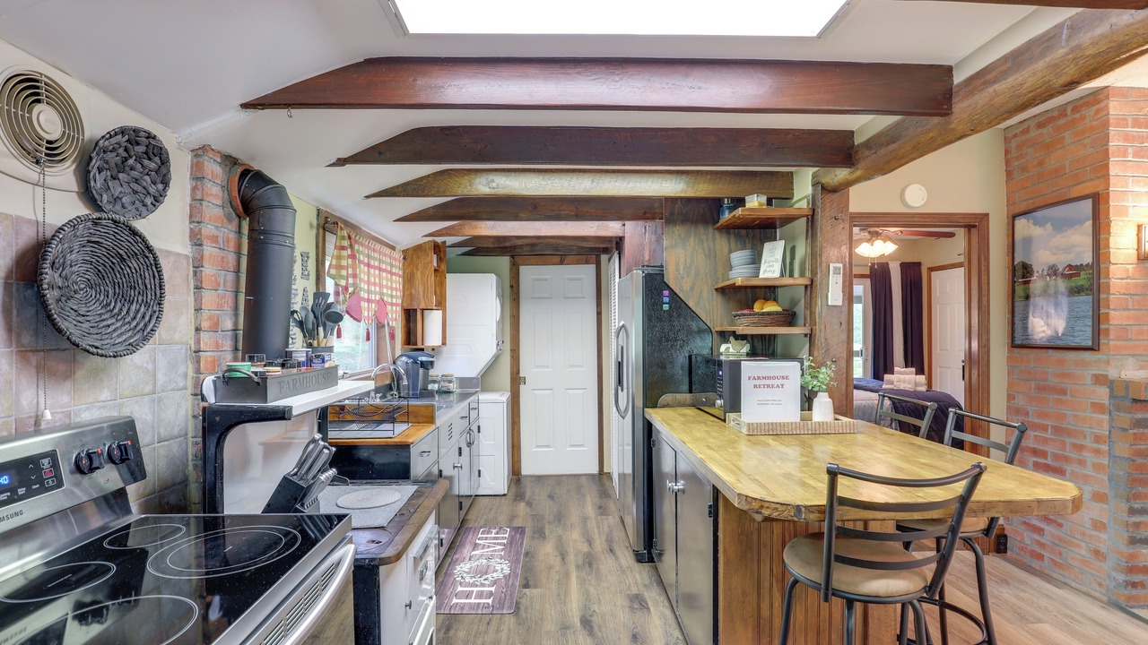 Photo of Kitchen in Mars Hill