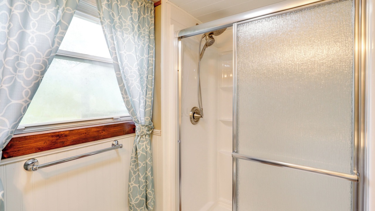Photo of Bathroom in Mars Hill