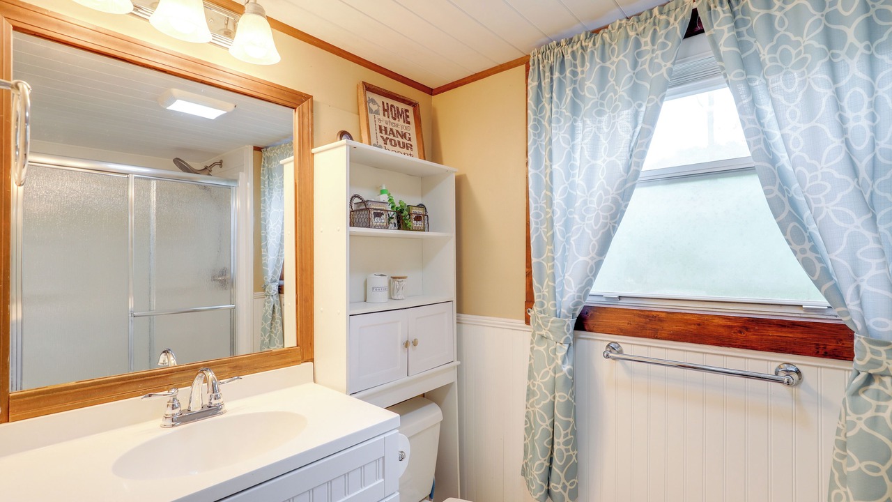 Photo of Bathroom in Mars Hill