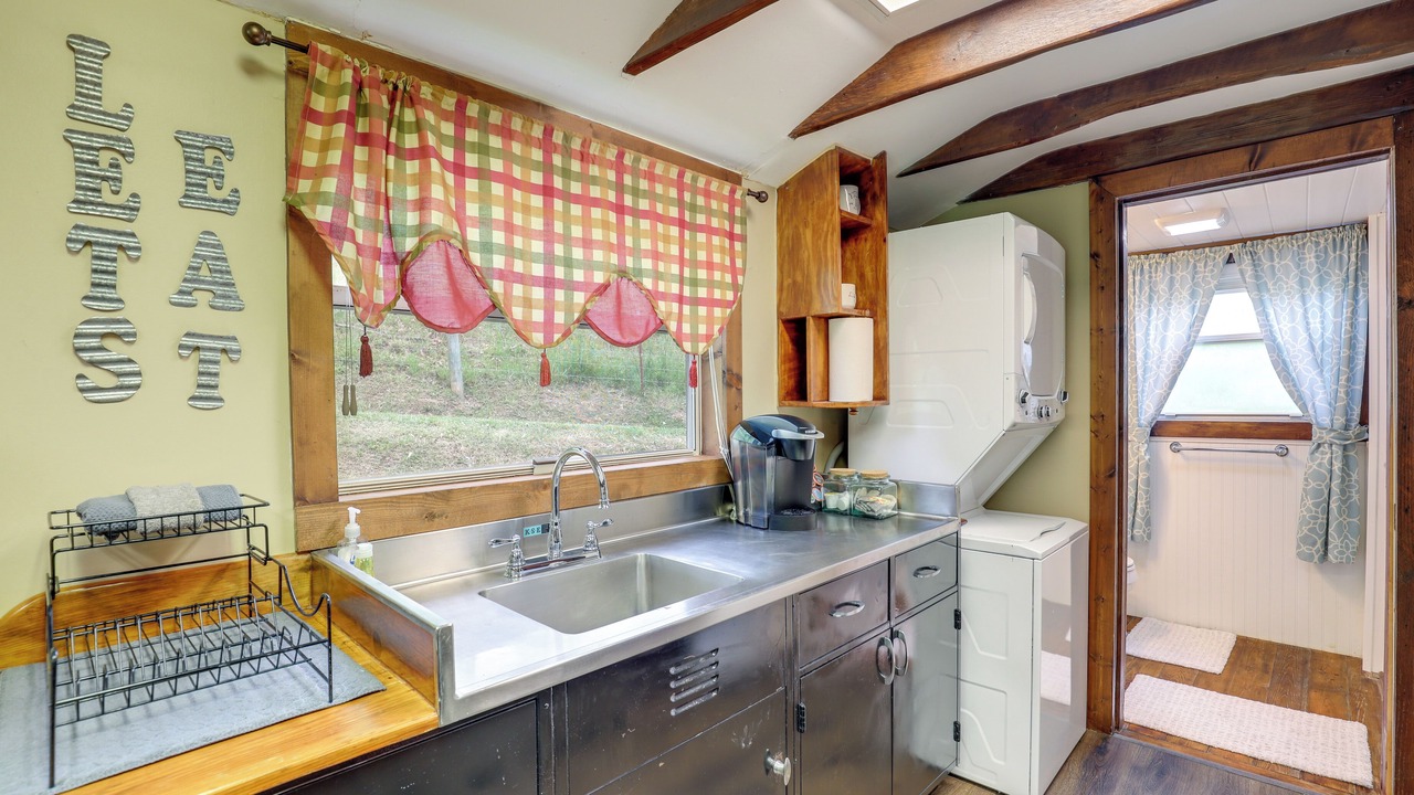 Photo of Kitchen in Mars Hill