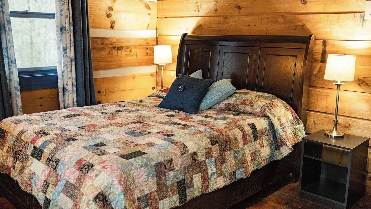 Photo of Bedroom in Waynesville