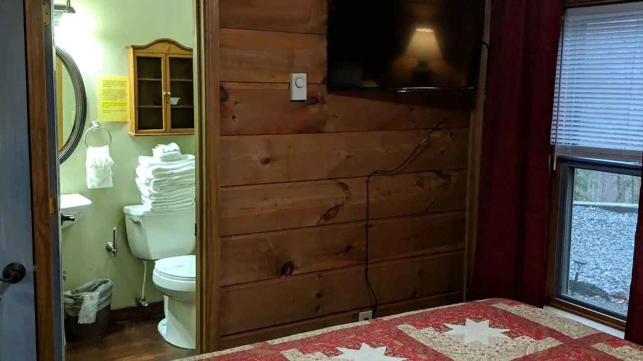 Photo of Bedroom in Waynesville