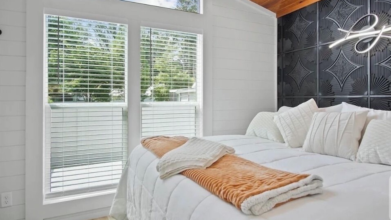 Photo of Bedroom in Rogersville
