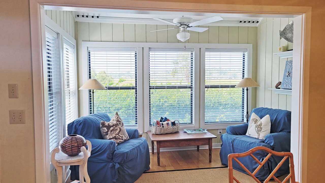 Photo of Livingroom in Litchfield by the Sea