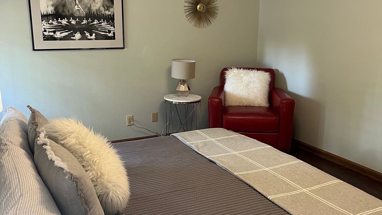 Photo of Bedroom in Milledgeville
