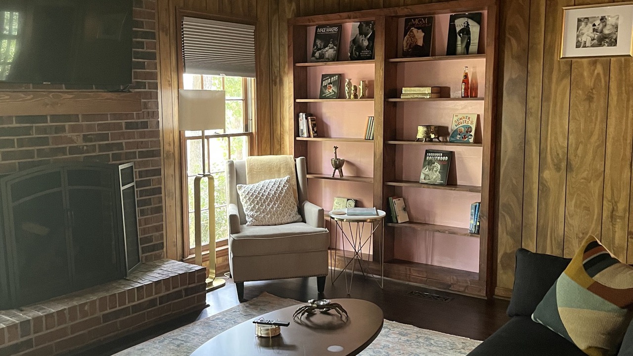 Photo of Livingroom in Milledgeville