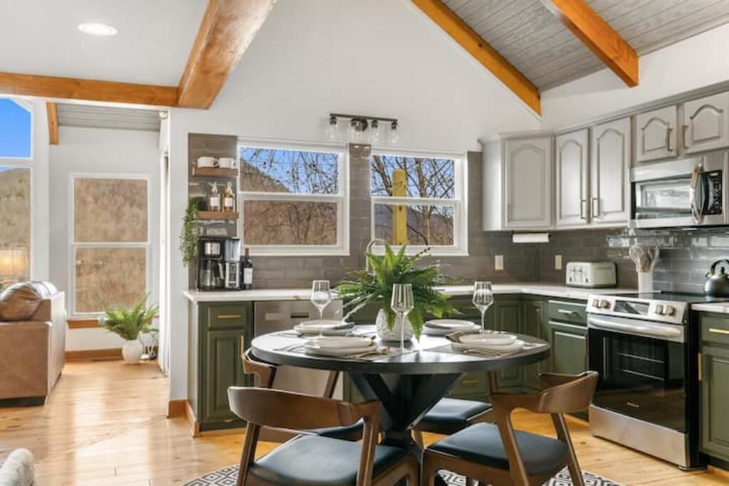 Photo of Kitchen in Waynesville