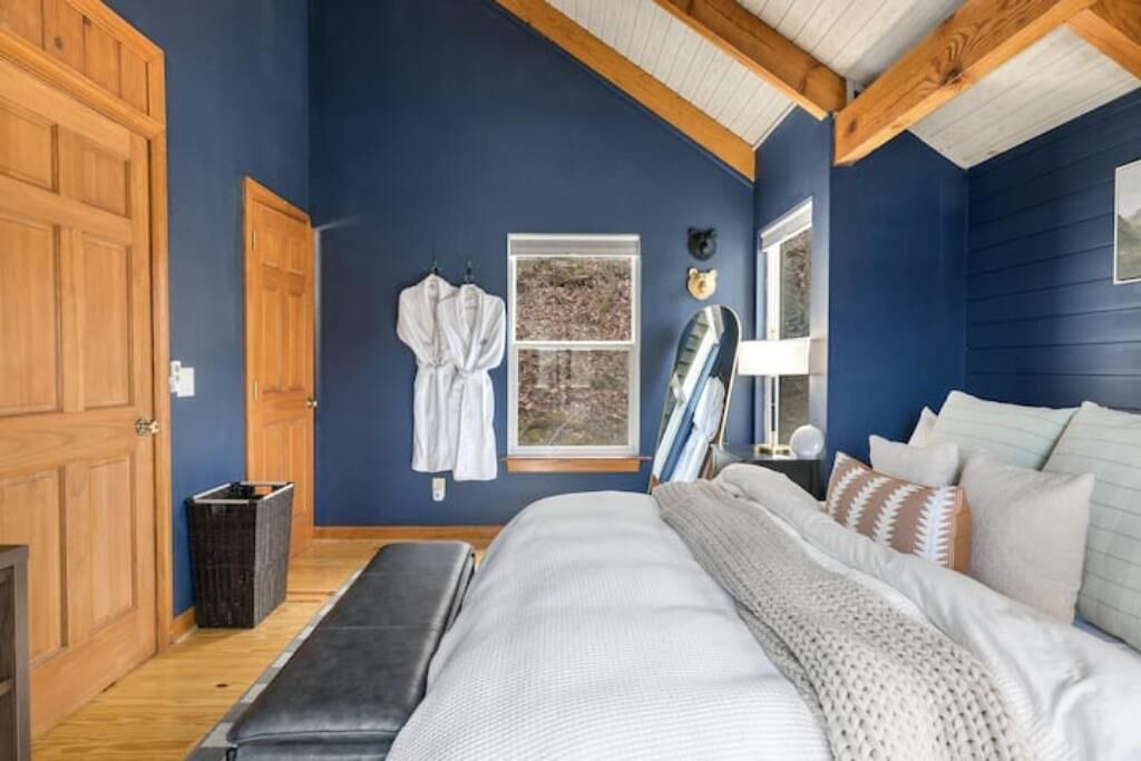 Photo of Bedroom in Waynesville