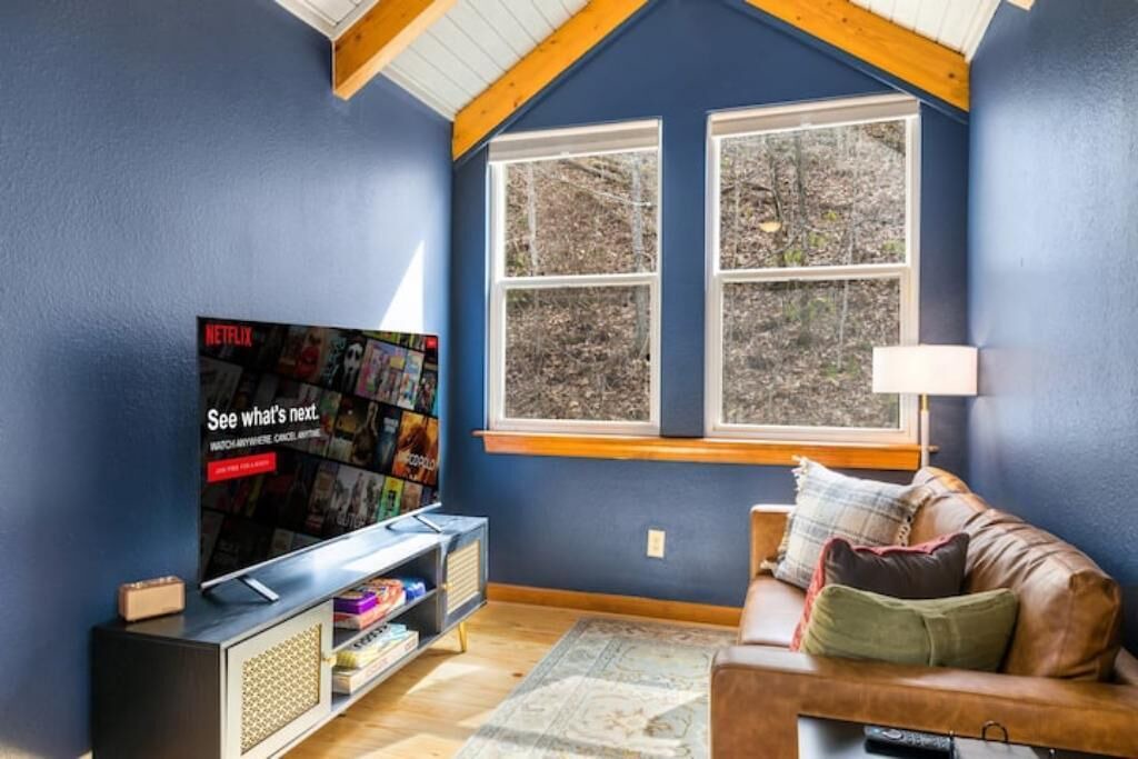 Photo of Livingroom in Waynesville