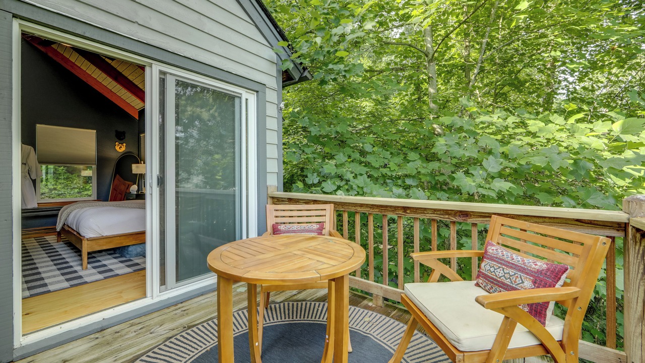 Photo of Patio Balcony in Waynesville