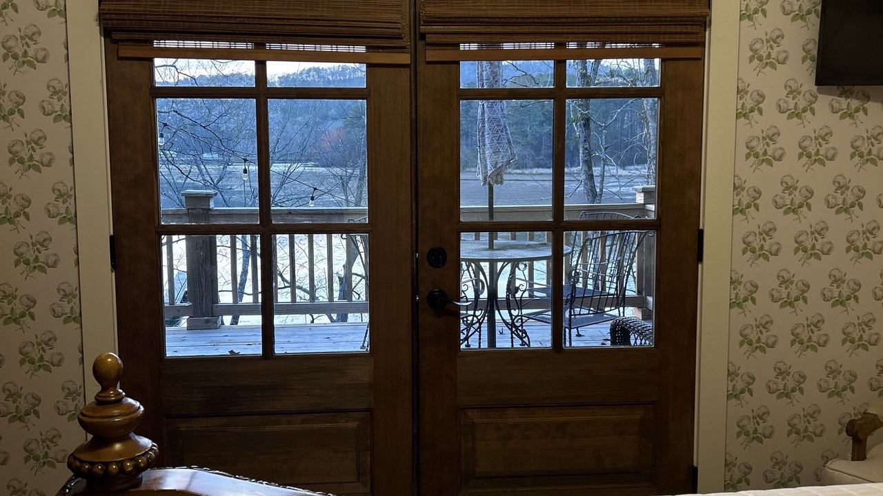 Photo of Bedroom in Guntersville