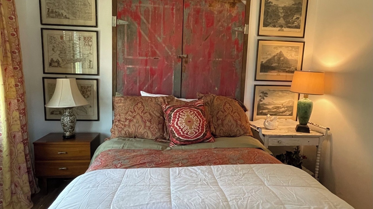 Photo of Bedroom in South Carolina Lakes & Blackwater Rivers