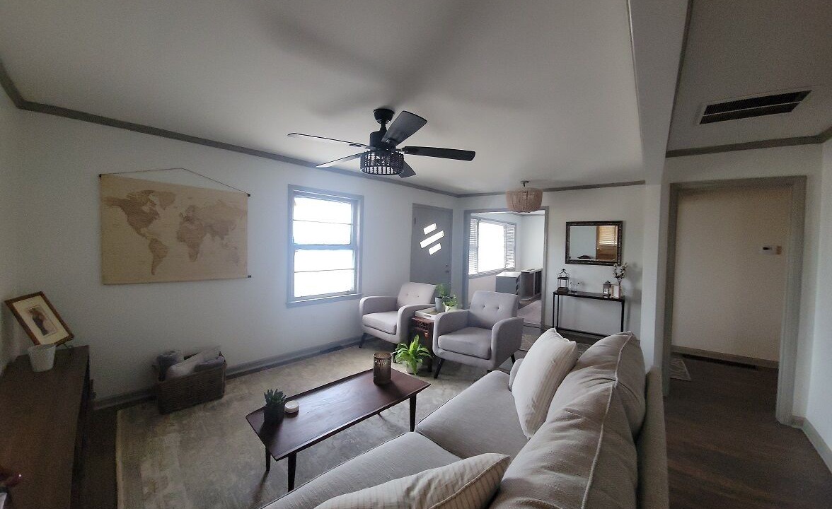 Photo of Livingroom in Houston County