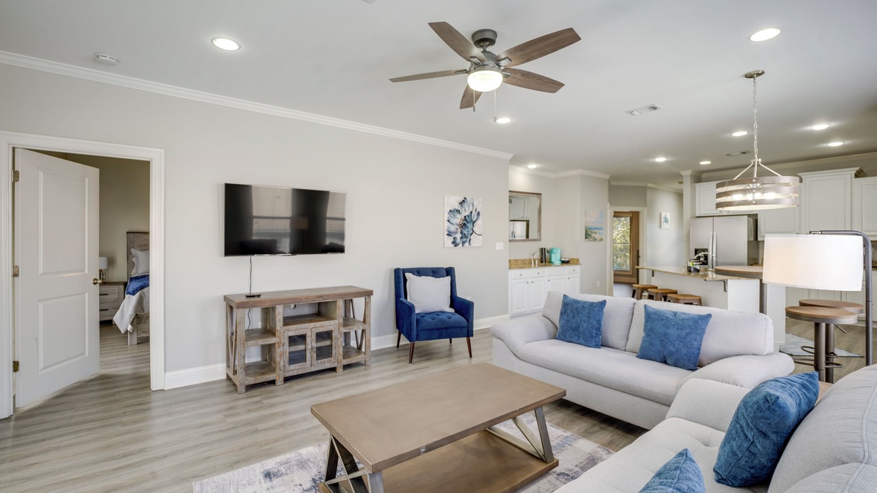 Photo of Livingroom in Biloxi