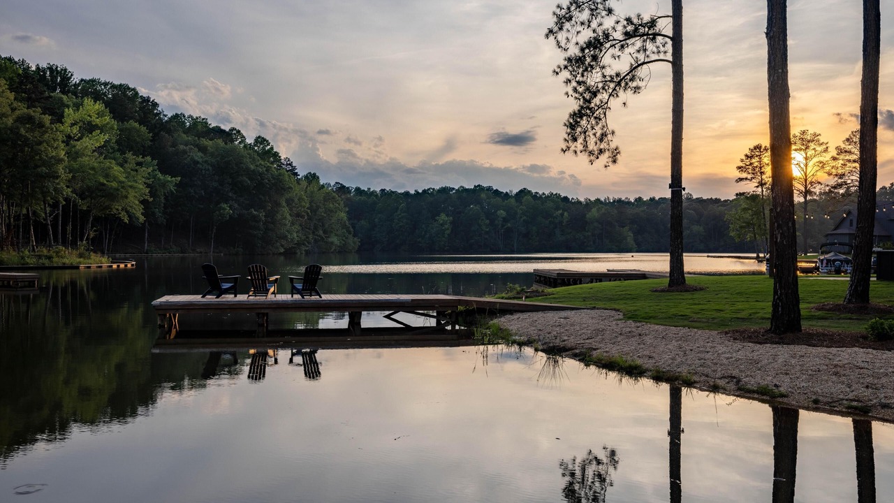 Photo of Others in Dadeville