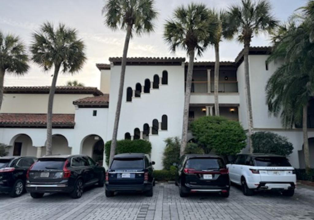 Photo of Others in Sea Island
