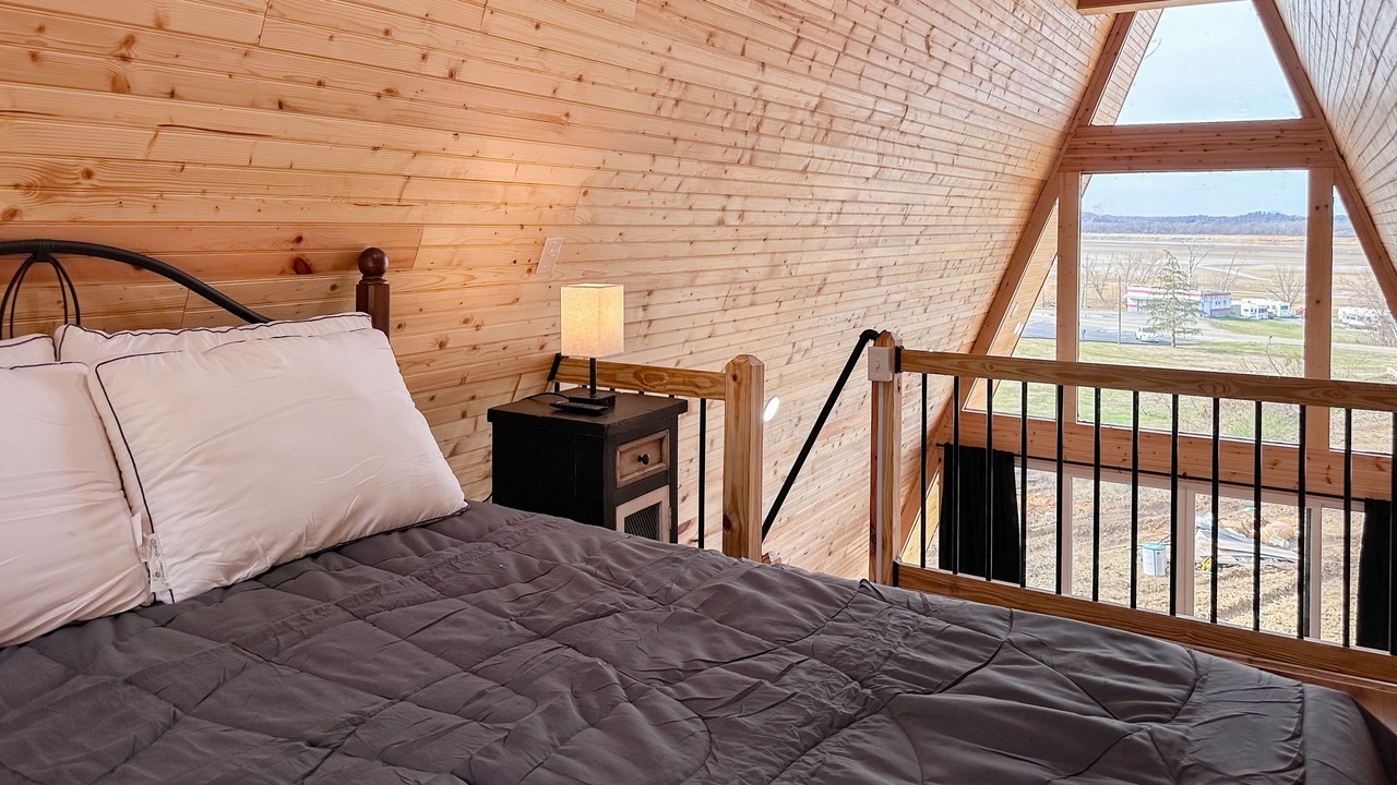 Photo of Bedroom in Newport