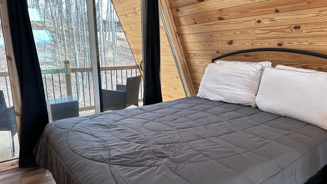 Photo of Bedroom in Newport