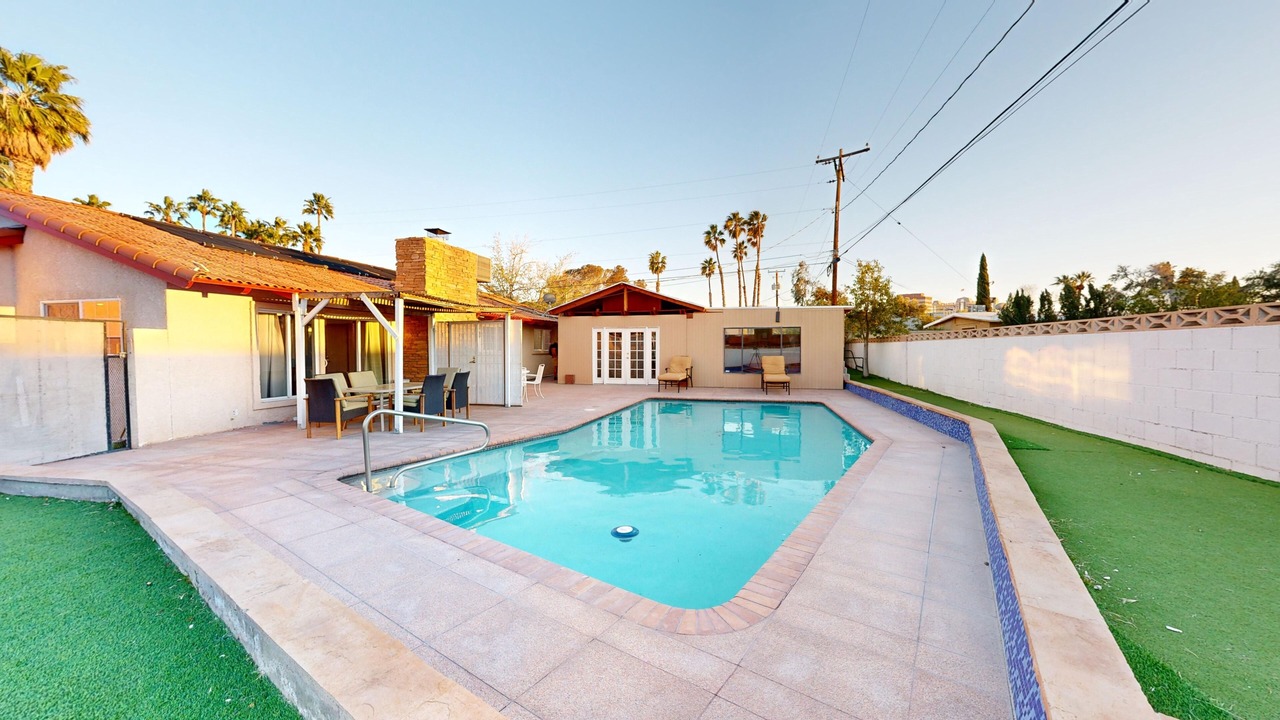 Photo of Outdoor in Glen Heather Estates