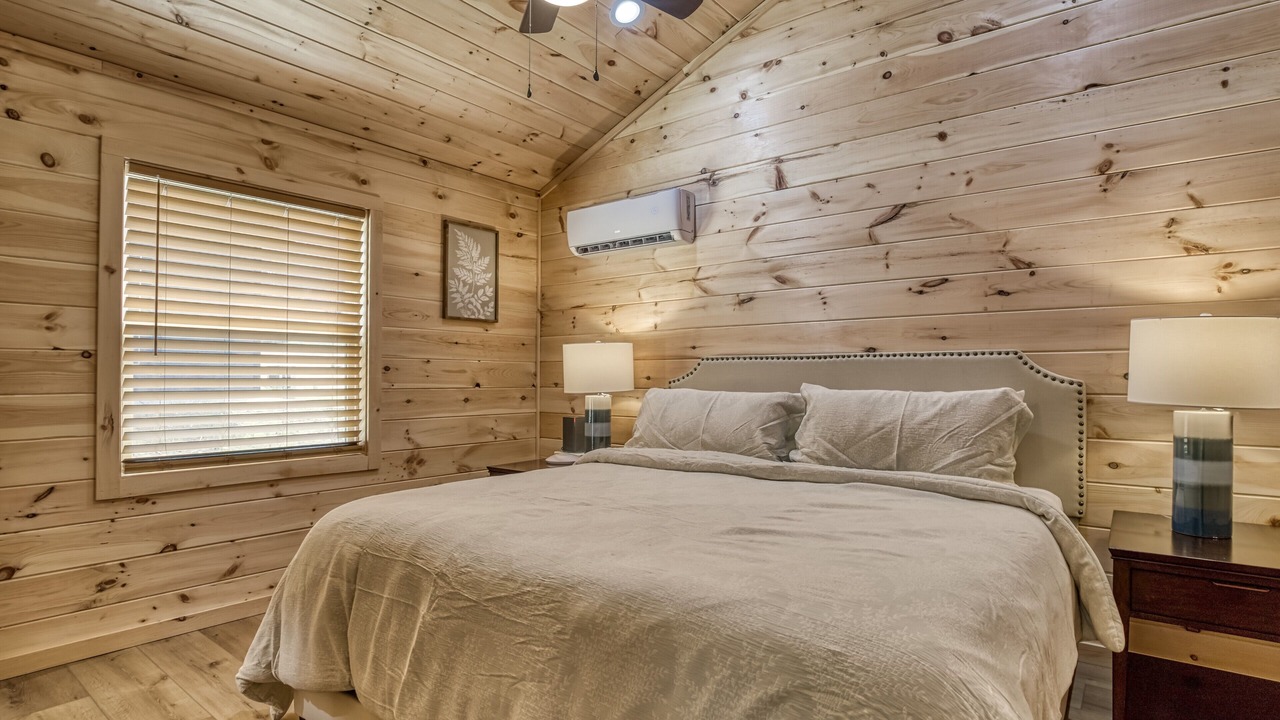 Photo of Bedroom in Cosby