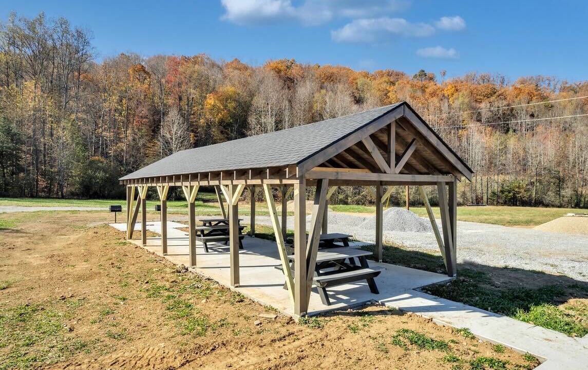 Photo of Outdoor in Cosby