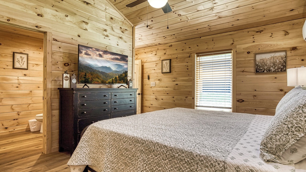 Photo of Bedroom in Cosby