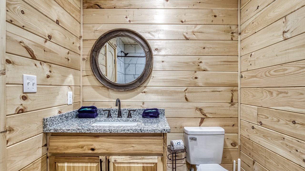 Photo of Bathroom in Cosby