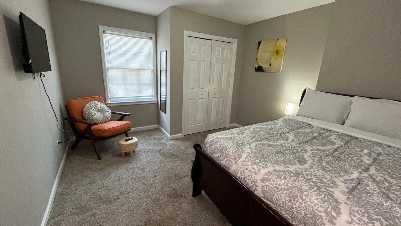 Photo of Bedroom in Powder Springs