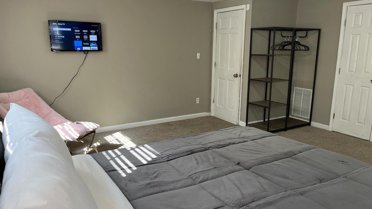 Photo of Bedroom in Powder Springs