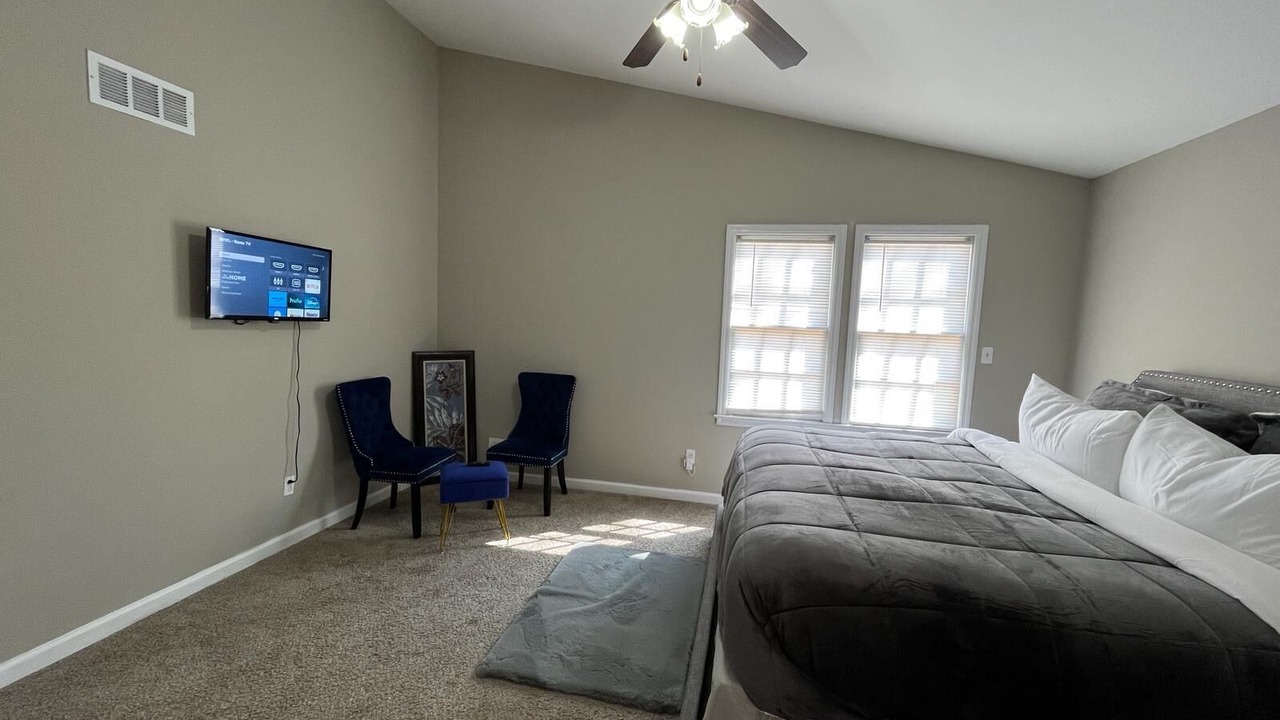 Photo of Bedroom in Powder Springs