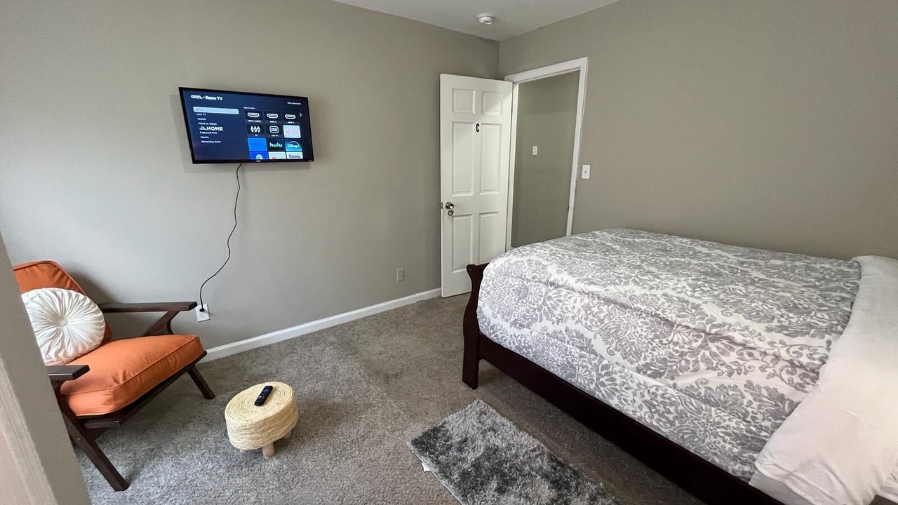 Photo of Bedroom in Powder Springs