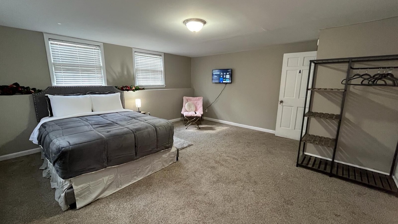 Photo of Bedroom in Powder Springs