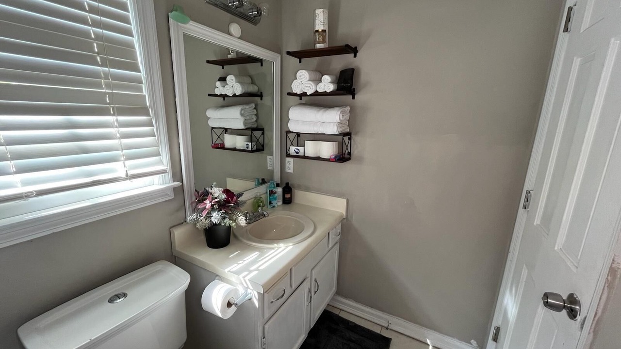 Photo of Bathroom in Powder Springs