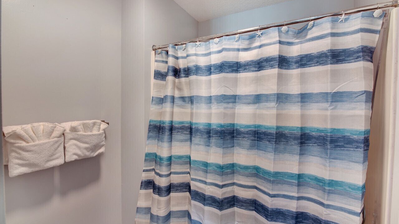 Photo of Bathroom in Laguna Beach