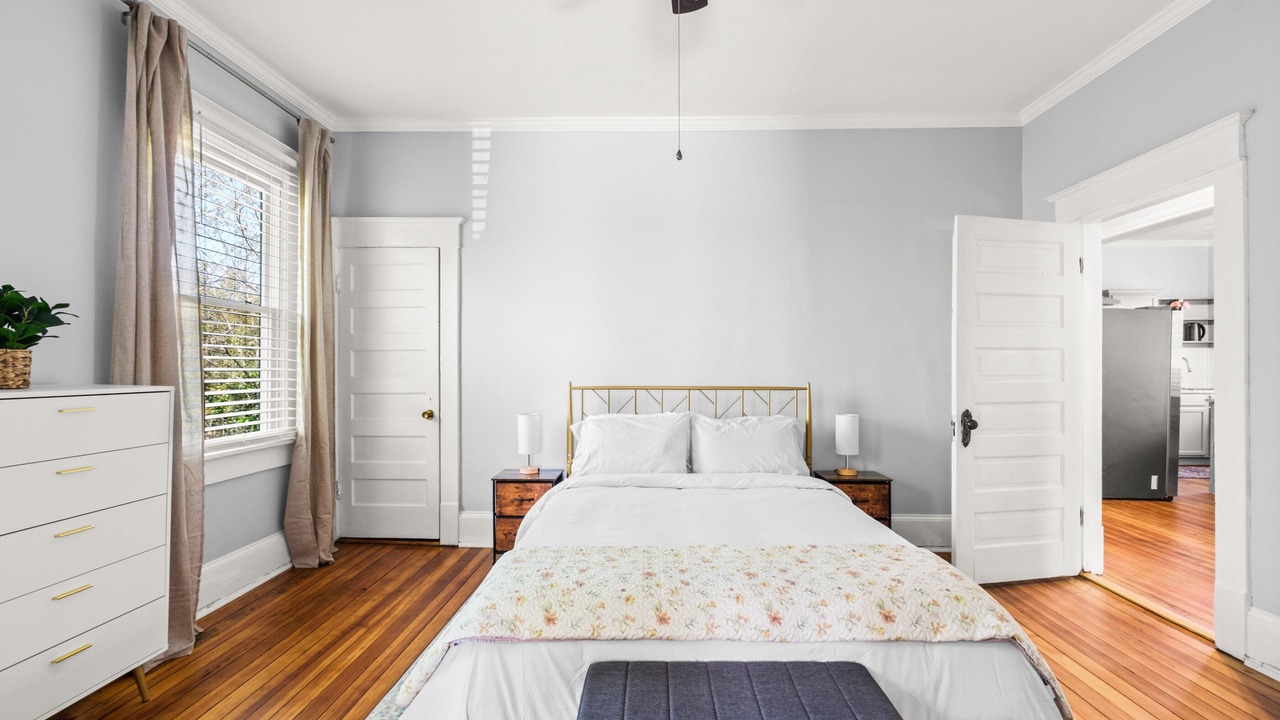 Photo of Bedroom in Macon