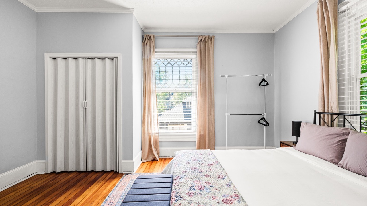Photo of Bedroom in Macon